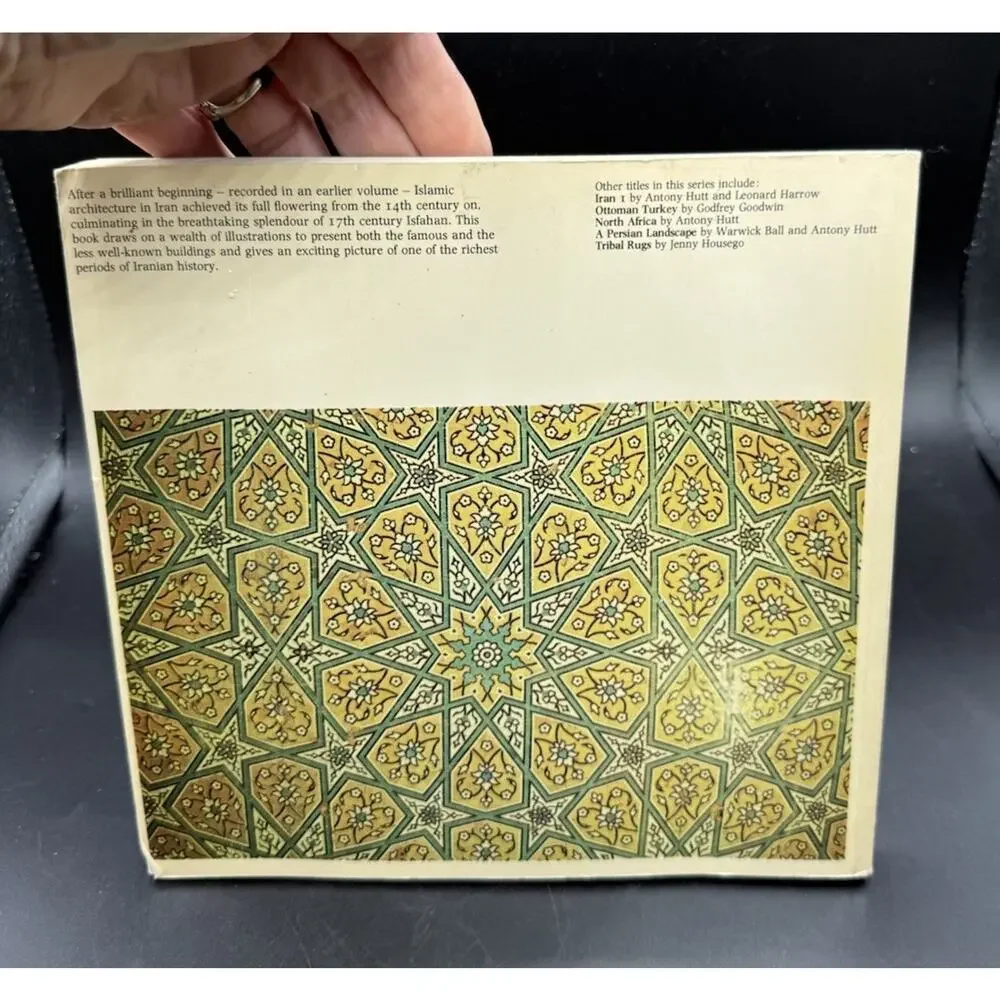 Iran: 2 (Islamic Architecture S.) by Harrow, Leonard Paperback softback EUC
